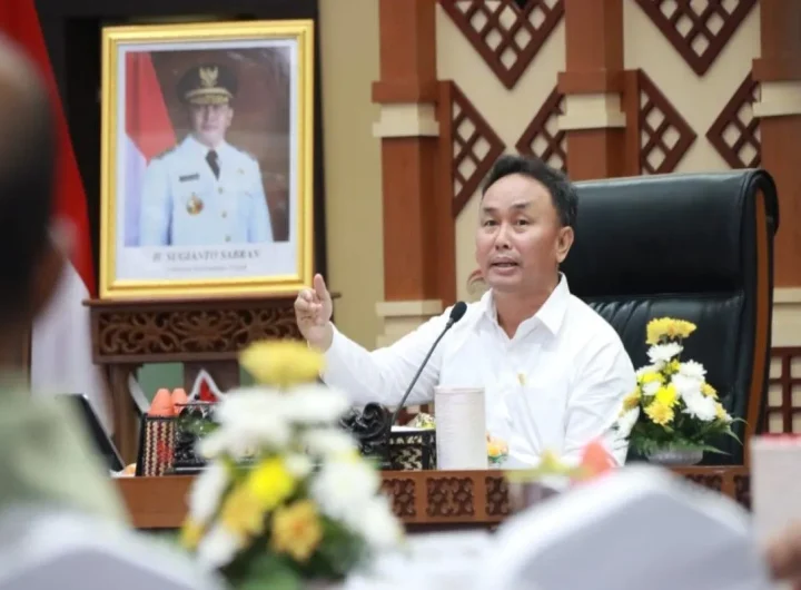 Upaya Penanganan Banjir di Kalimantan Tengah: Tim Reaksi Cepat Dikerahkan untuk Membantu Korban di Murung Raya