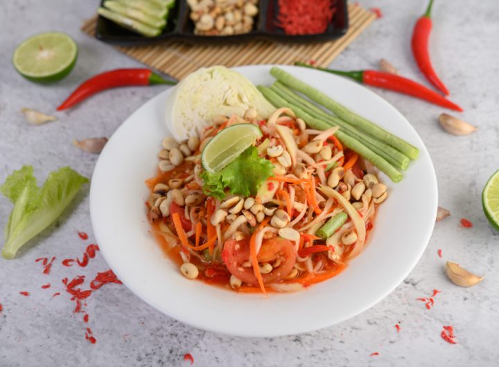 Membuat somtam