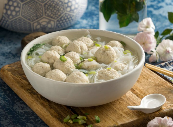 Membuat bakso