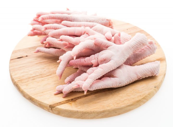 Mengolah ceker ayam