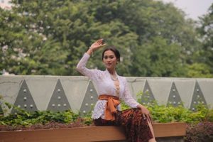 bisnis baju kebaya