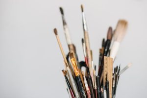 bisnis alat lukis